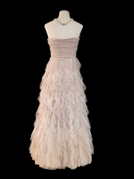 location_robe_soiree_beige_taupe_eglantine_02