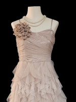 location_robe_soiree_beige_taupe_égantine_03