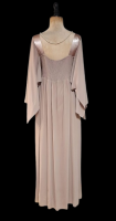 location_robe_soiree_grande_taille_beige_taupe_sofia_02